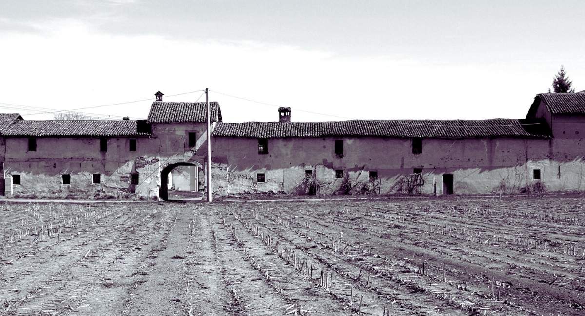 Une vieille ferme
